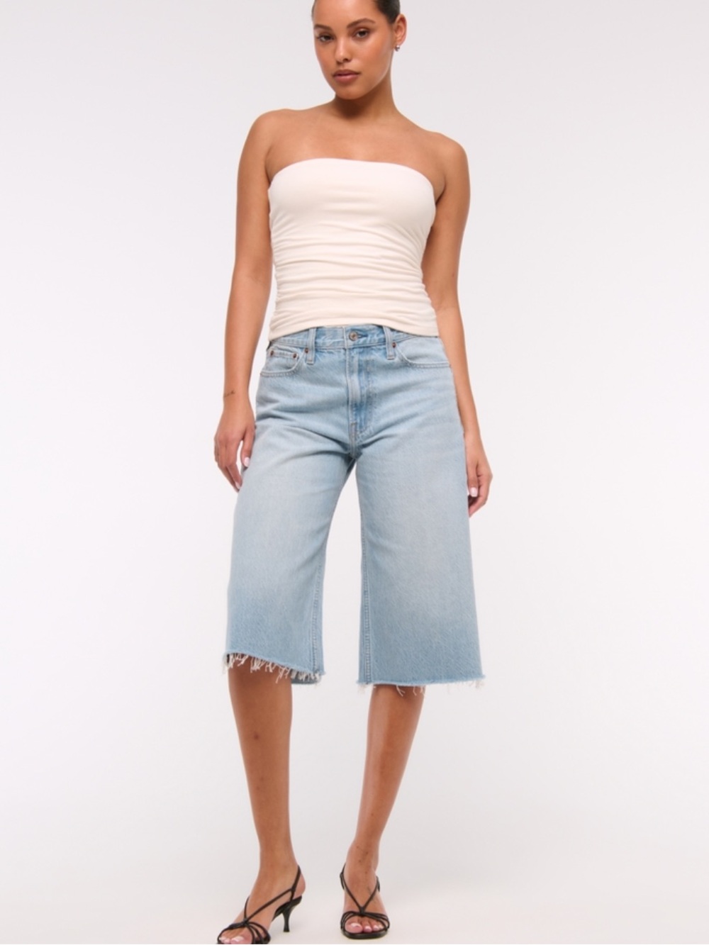 NWT Abercrombie Mid Rise Jorts